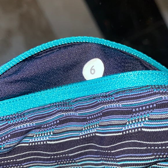 LuLu Lemon Blue Speed-Ups - Picture 3 of 3